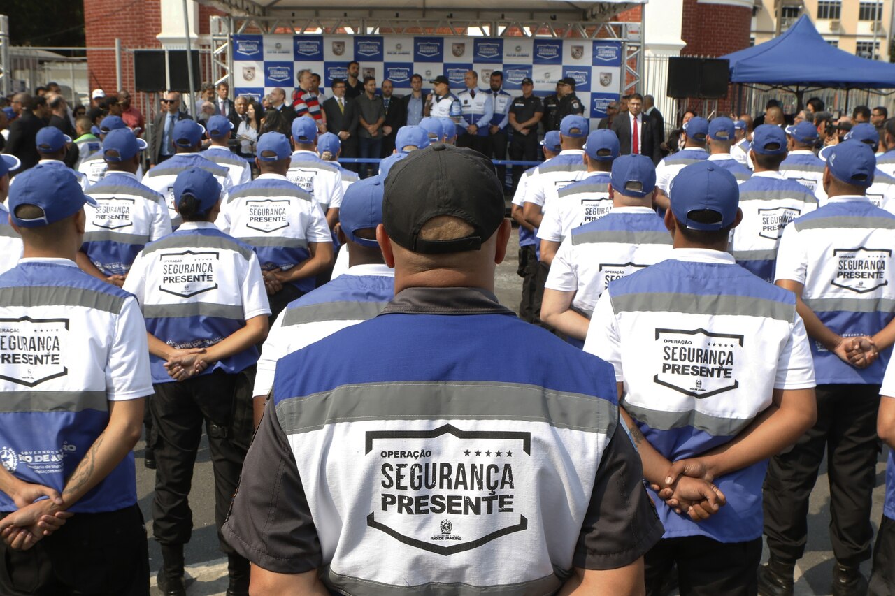 Governo do RJ determina transferência de Segurança Presente e Barricada Zero para a Polícia Militar