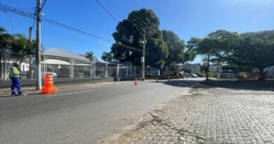 Águas do Paraíba inicia obra de nova adutora na Rua Álvaro Tâmega