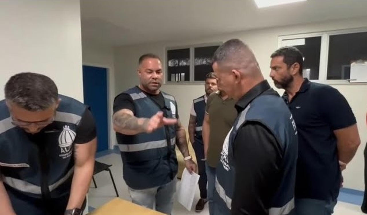 Justiça proíbe entrada de deputados bolsonaristas em repartições públicas de Campos sob pena de multa de R$ 50 mil. Veja decisão