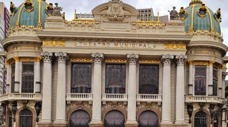 theatro Easy Resize.com