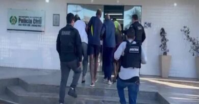 Polícia Civil prende quatro suspeitos de homicídio e tráfico em operação em Guarus