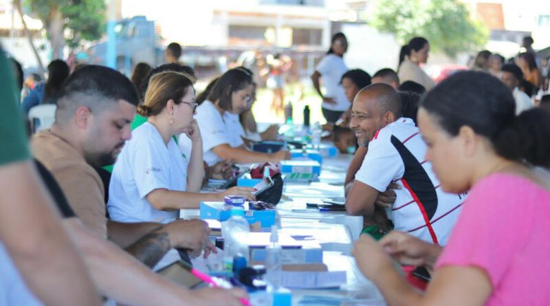 with 239633 Easy Resize.com