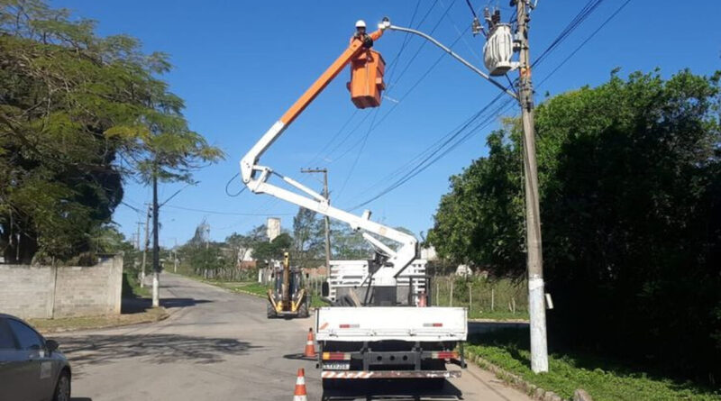 with 239737 Easy Resize.com