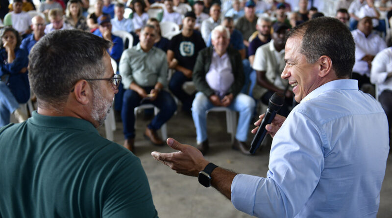 with 240752 Easy Resize.com