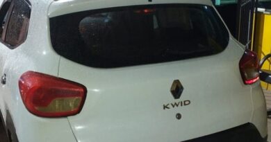 Homem é detido com carro roubado na BR-101, em Campos