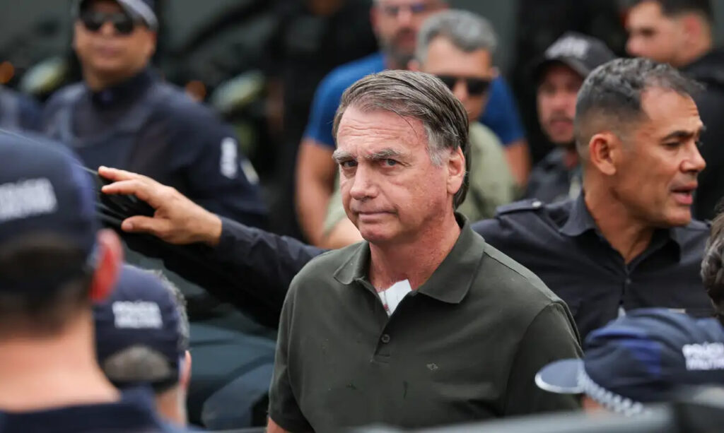 bolsonaro Easy Resize.com 2