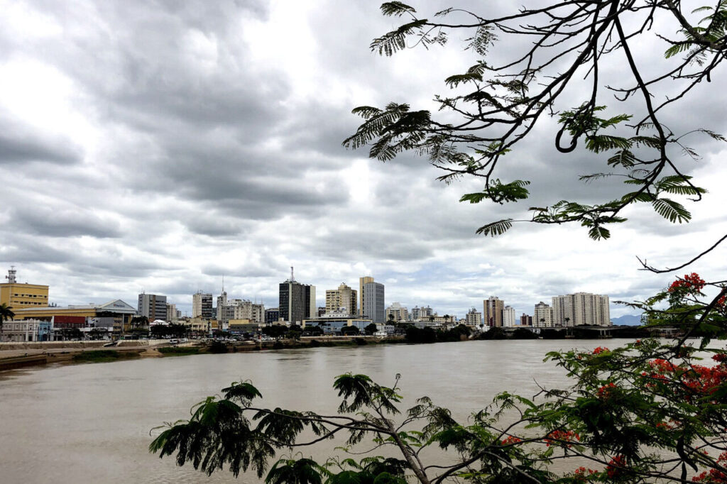 campos tempo nublado Easy Resize.com