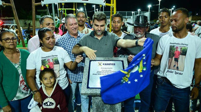 with 241068 Easy Resize.com