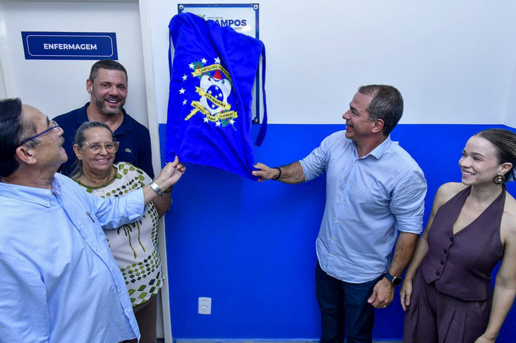 Frederico Paes entrega UBSF de Conselheiro que contará com duas equipes de ESF 1 with 241262 Easy Resize.com