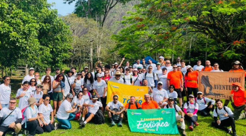 with 241406 Easy Resize.com