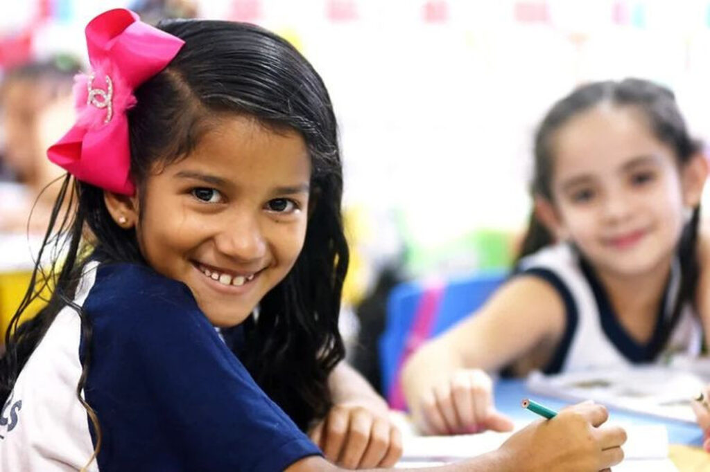 with 241420 Easy Resize.com