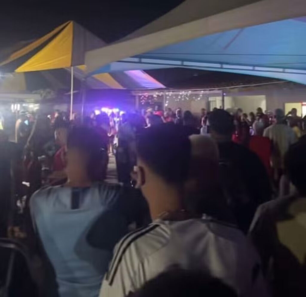 baile funk Easy Resize.com