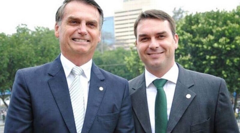 bolsonaro Easy Resize.com 4