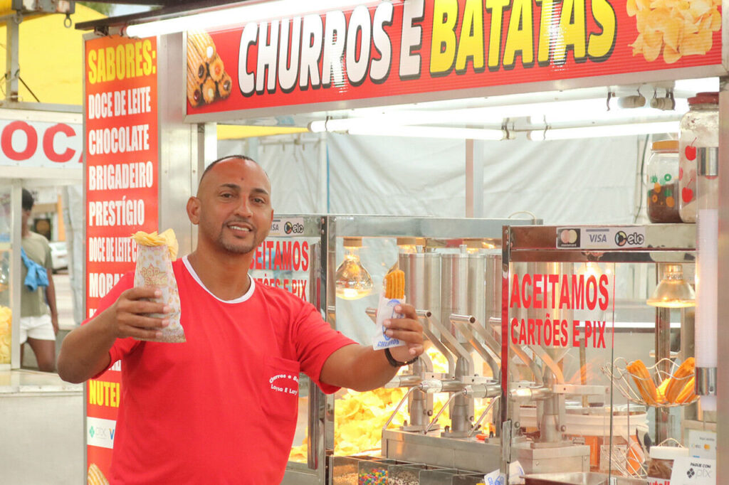 with 241616 Easy Resize.com