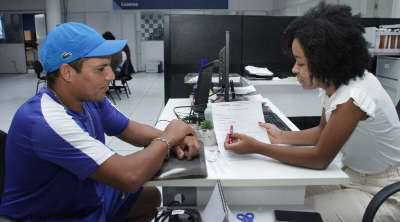 with 241682 Easy Resize.com