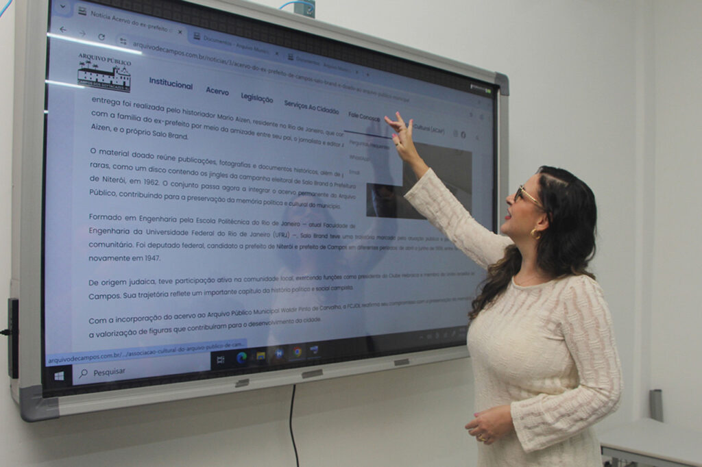 with 241730 Easy Resize.com