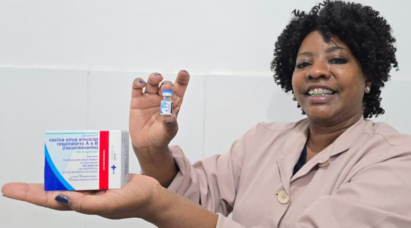 with 241884 Easy Resize.com