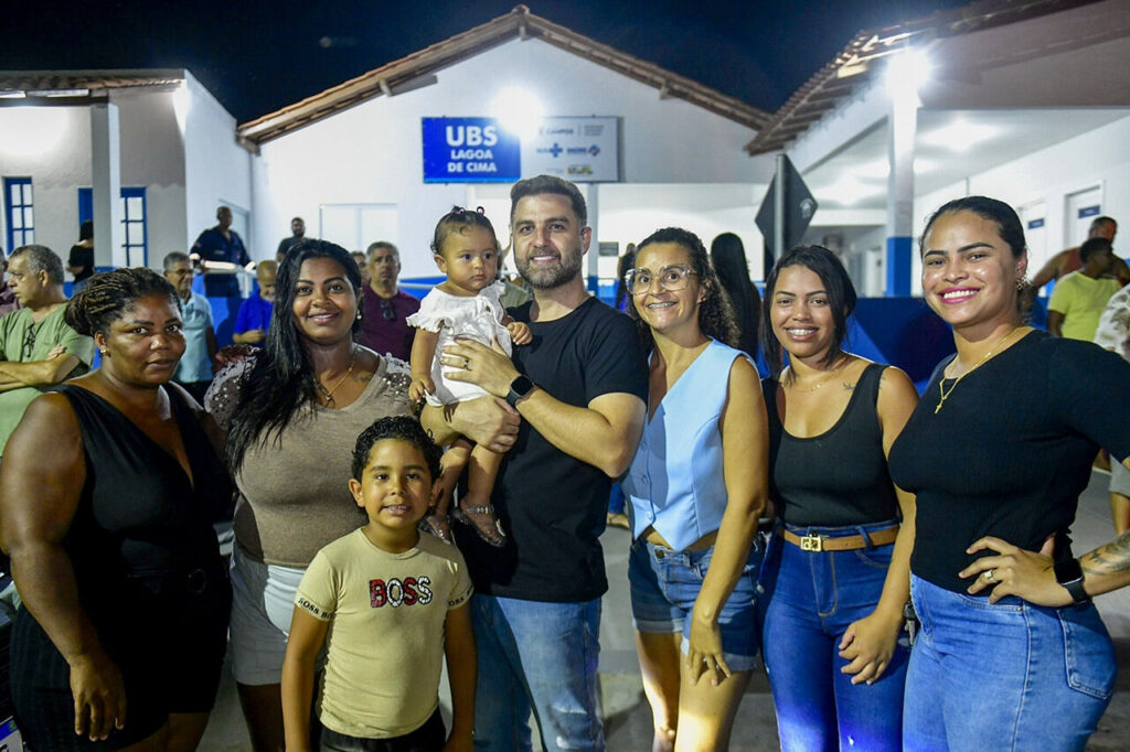 with 241930 Easy Resize.com