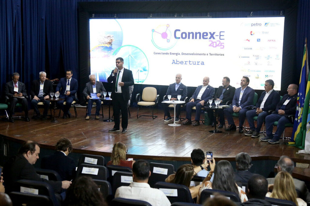 Connex-E reúne produtores de petróleo para debater futuro da Bacia de Campos 1 with 241962 Easy Resize.com