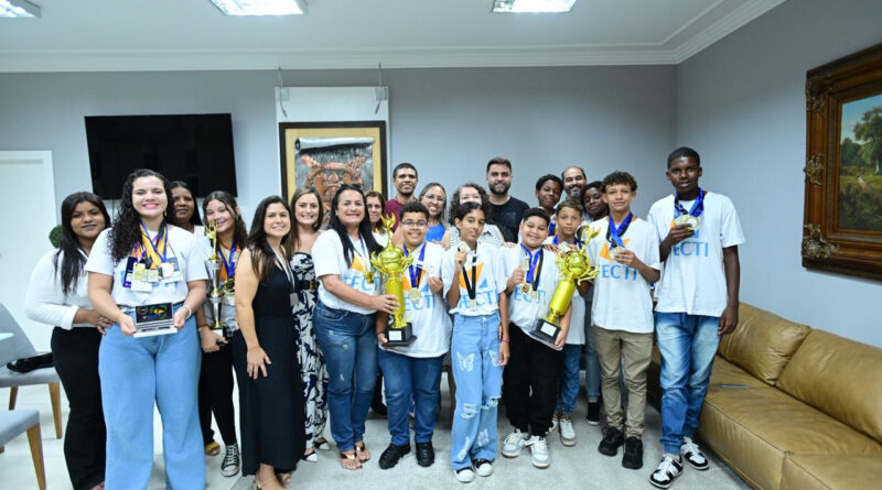 with 242060 Easy Resize.com