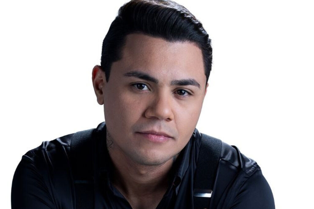 with 242570 Easy Resize.com