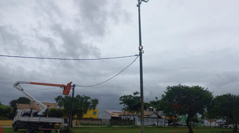 with 242630 Easy Resize.com