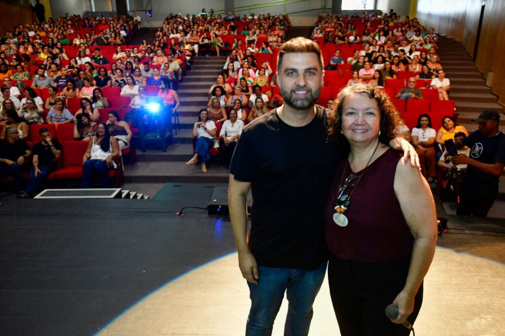 with 242640 Easy Resize.com