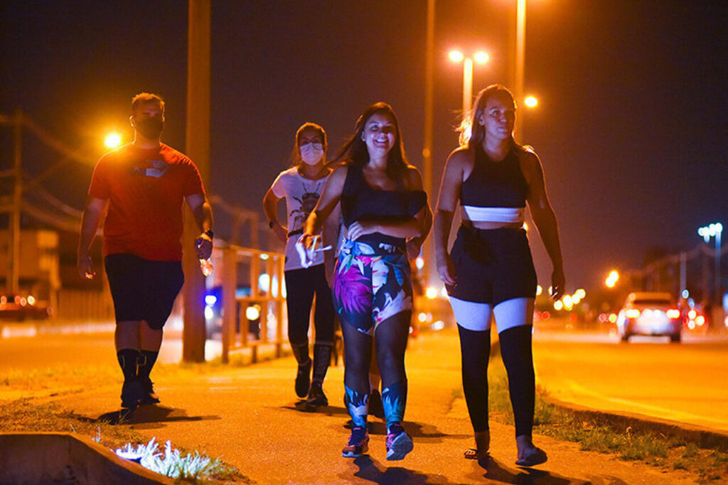 with 242770 Easy Resize.com