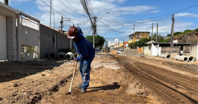 Obra da Rua Domingos Viana avança e chega a cerca de 50% de execução