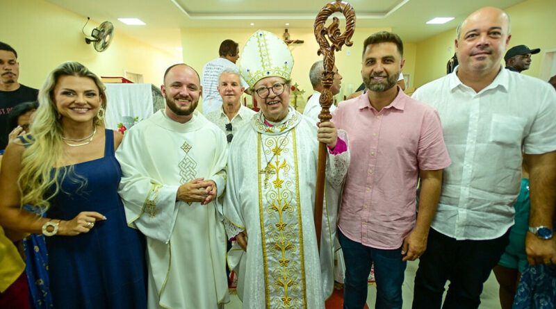 with 242812 Easy Resize.com