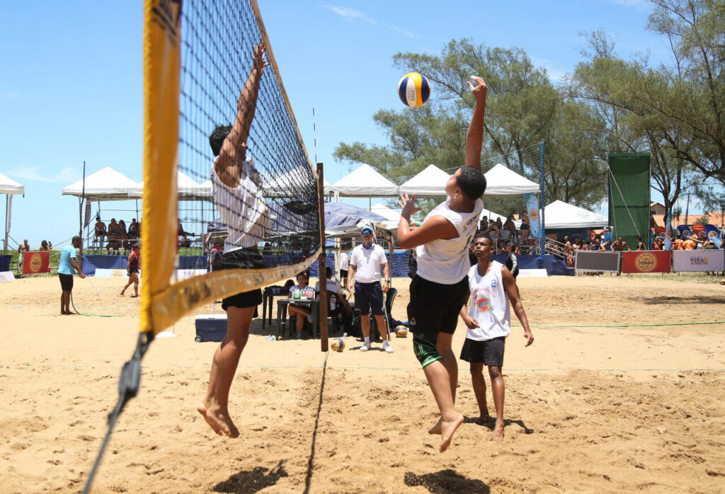 with 242978 Easy Resize.com