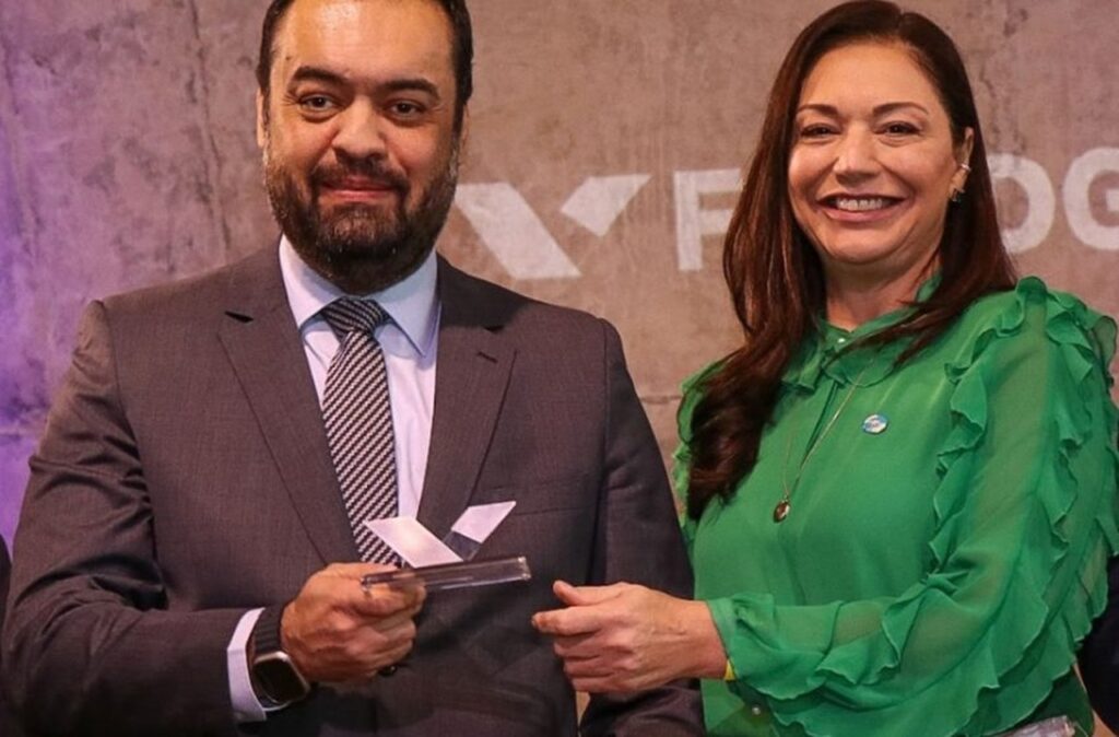 castro e roberta Easy Resize.com 1024x674 1