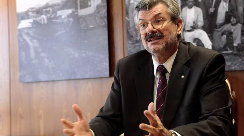 ministro buzzi Easy Resize.com