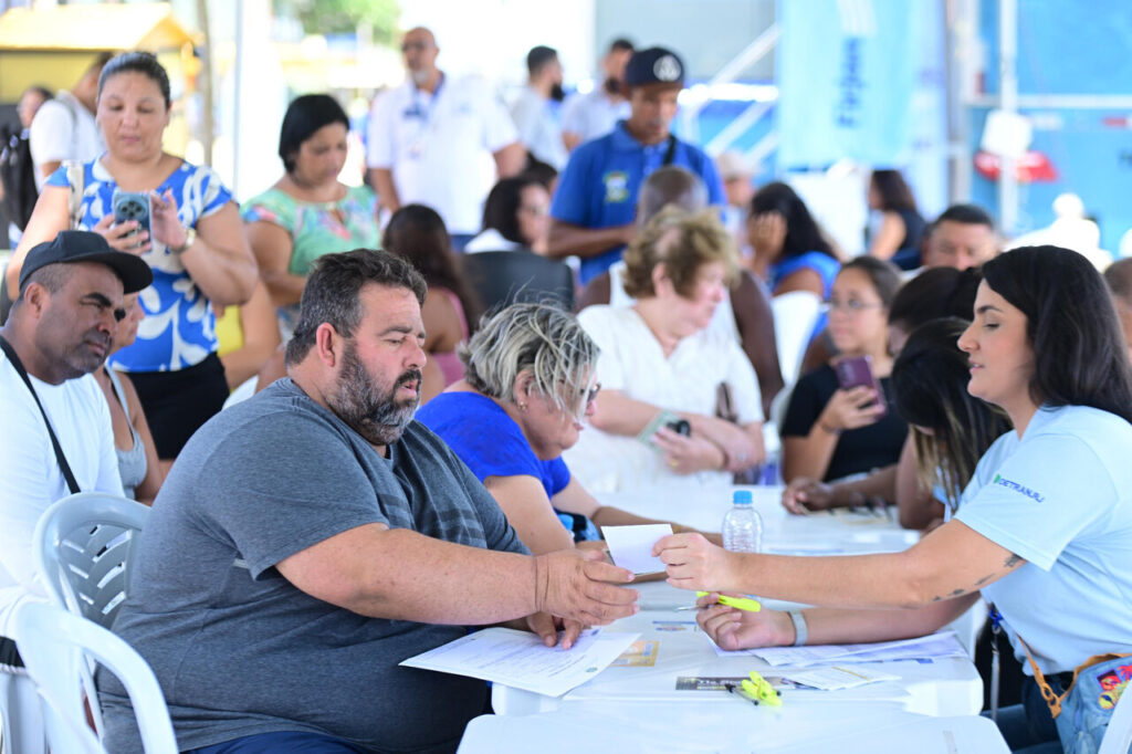 with 243176 Easy Resize.com