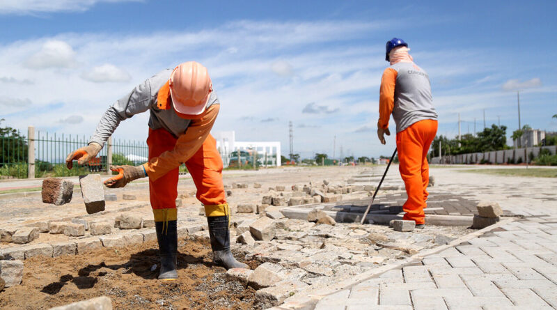 with 243266 Easy Resize.com