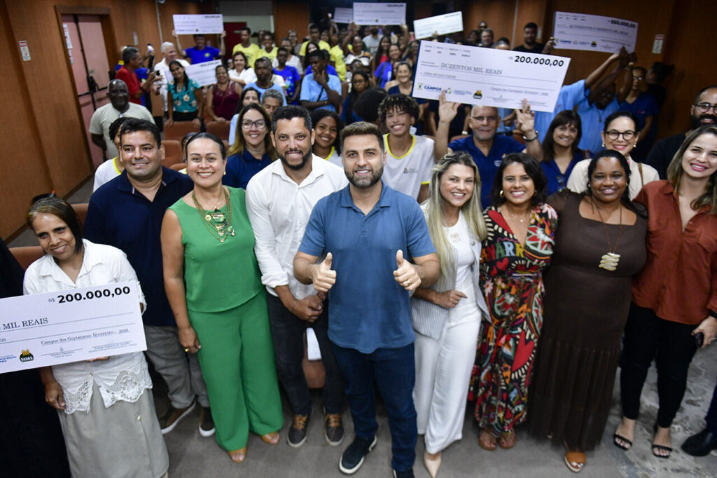 with 243480 Easy Resize.com