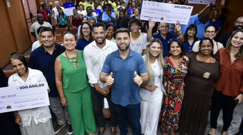 with 243480 Easy Resize.com