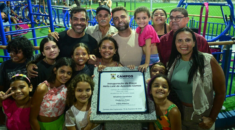 with 243692 Easy Resize.com