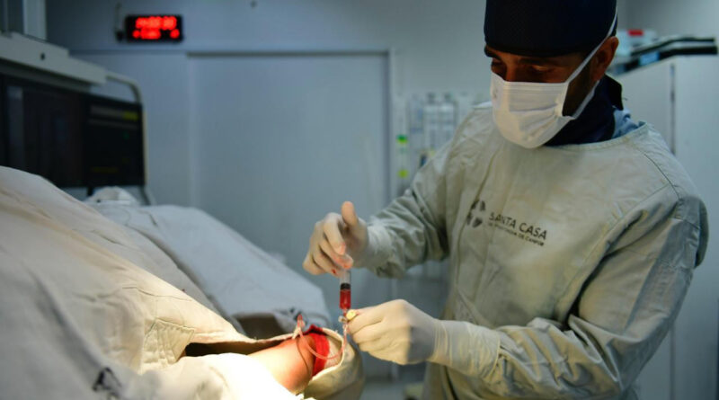 with 243866 Easy Resize.com