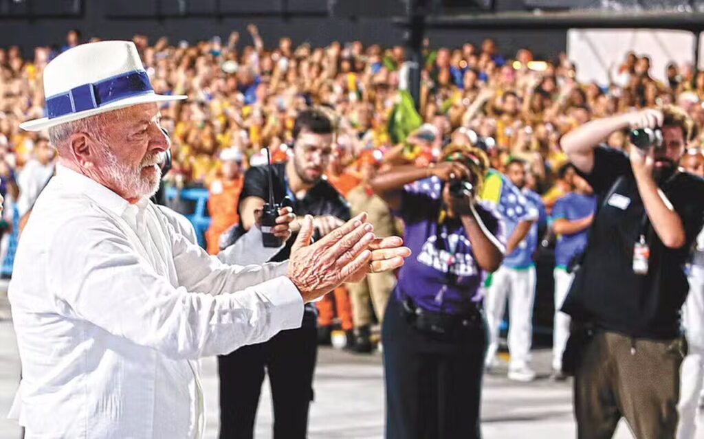 113903932 ri rio de janeiro rj 15 02 2026 carnaval 2026 desfile das escolas de Easy Resize.com