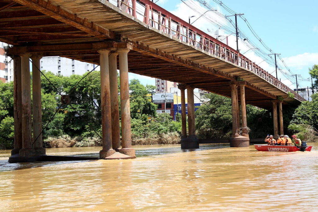 565d3640bb500a229c5092efc1e4ac94 Easy Resize.com