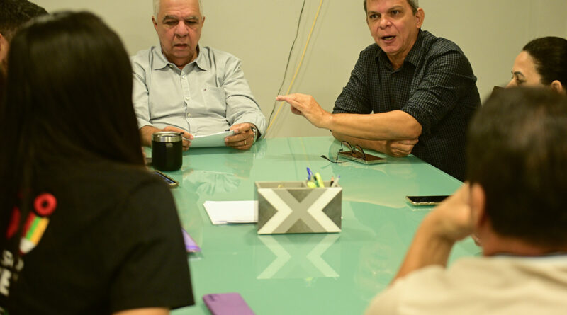 Procuradoria e Cabinete do Vice Prefeito recebem SEPE 0007 Foto Cesar Ferreira.jpg Easy Resize.com