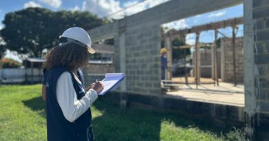 Ministério da Saúde vistoria obra da Central do Samu em Campos