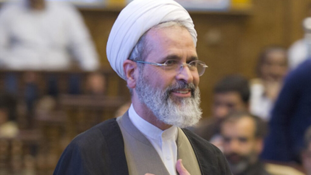 alireza arafi Easy Resize.com 1