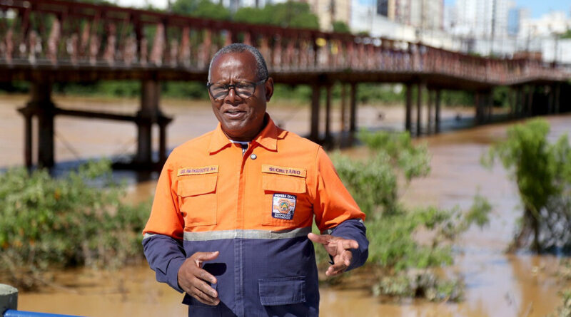 with 243924 Easy Resize.com