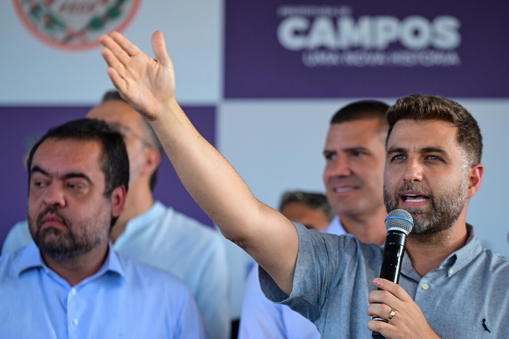 with 244012 Easy Resize.com