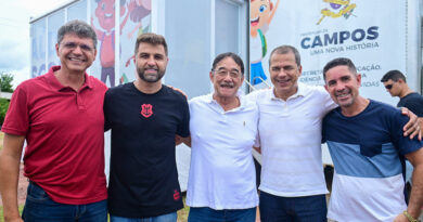 Wladimir e Frederico anunciam praça e creche no Morar com Saúde do Aldeia II