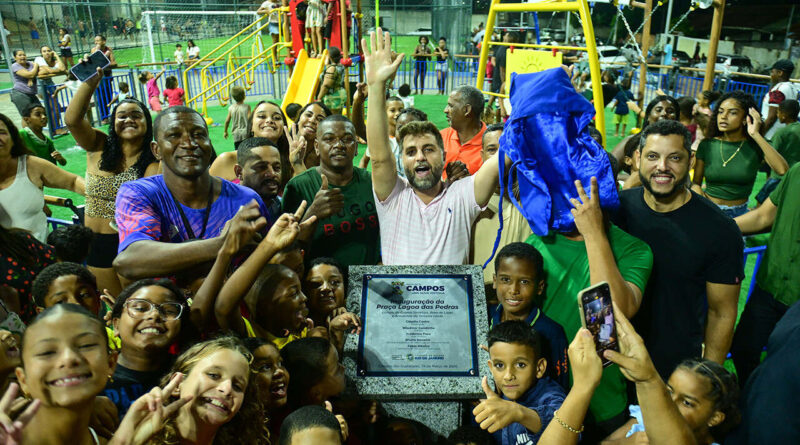 with 244405 Easy Resize.com