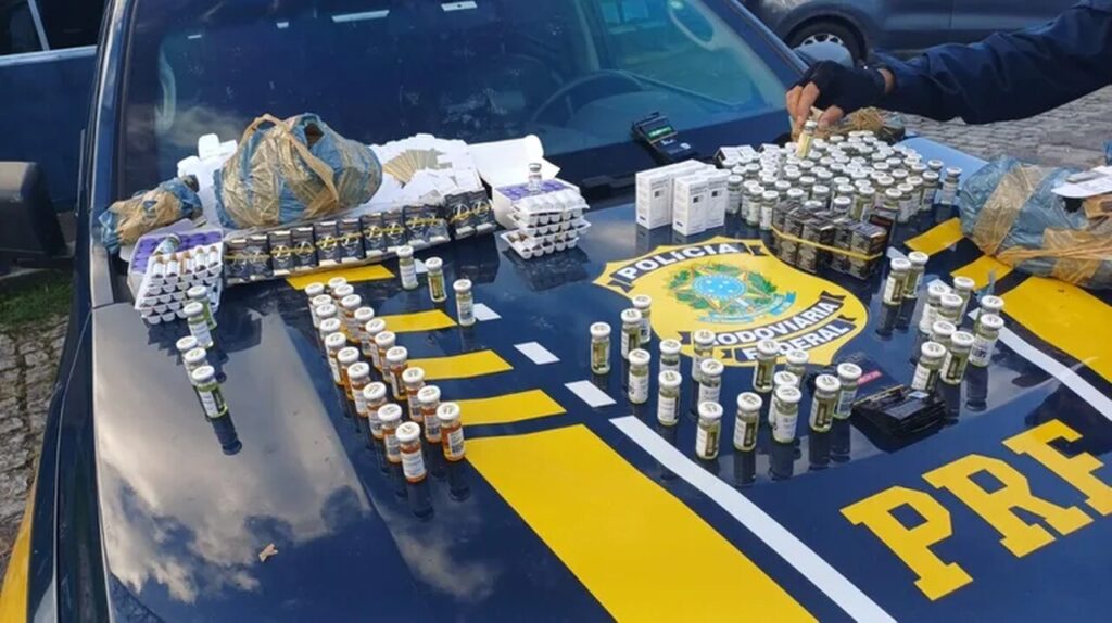 PRF apreende centenas de anabolizantes sem nota fiscal 1 06255986 1909 4f9c a45b 55c7b509d390 b2ef462d Easy Resize.com
