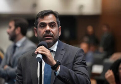 Bruno Dauaire: crítica institucional ou ataque ao parlamento?